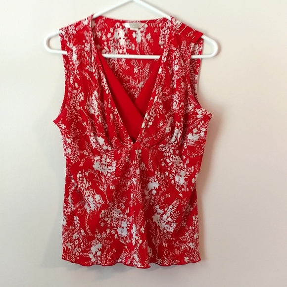 Christopher & Banks Tops - 🌹 Sleeveless Top
